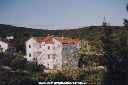 Apartmani Marija foto 2
