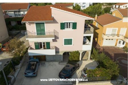 Apartmani Males Šibenik Hrvatska