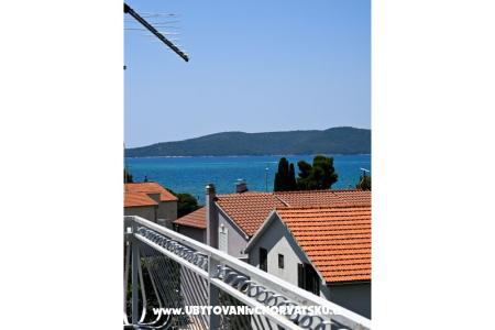 Apartmani Menđušić foto 4