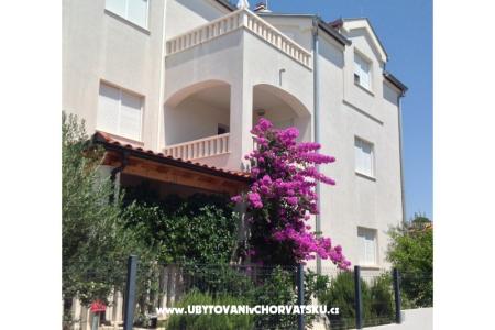 Apartmani Pinea Sol foto 2
