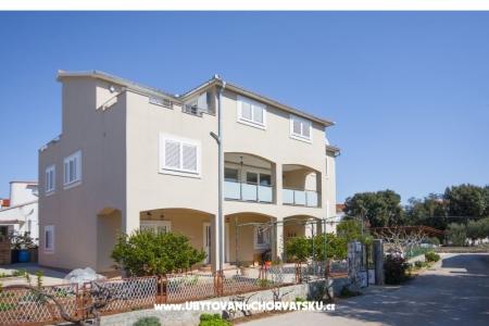 Apartmani Sharo Šibenik Hrvatska