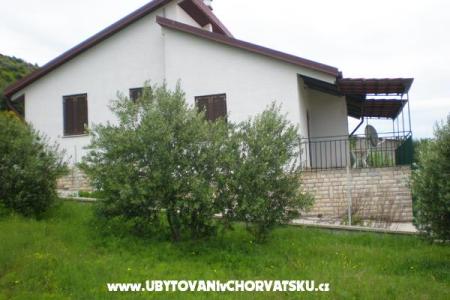 Kuća Karmela foto 4