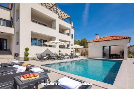 Villa Nova Šibenik Hrvatska