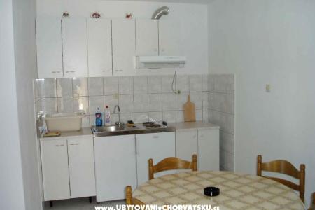 Apartmani Dalmatia Šolta foto 5