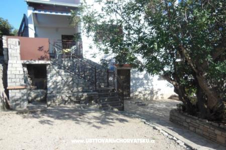Apartmani Petra foto 2