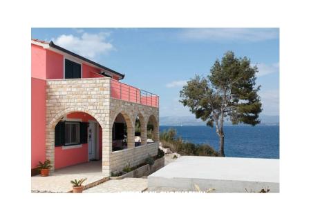 Lipa kuca otok Šolta Hrvatska