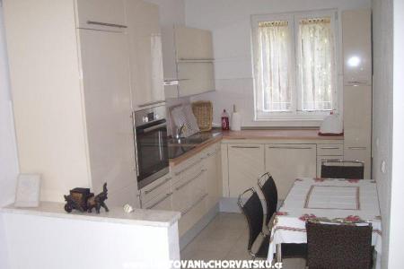 Apartman Varos foto 3