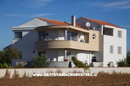 Apartmani Ero  foto 2