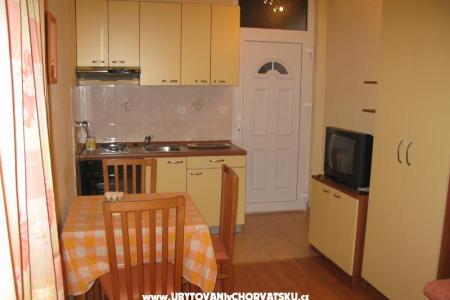Apartmani Ive foto 3