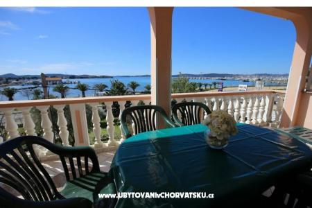 Apartmani Sea view foto 3