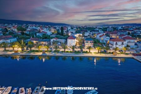 Design Apartmani Dijan foto 4