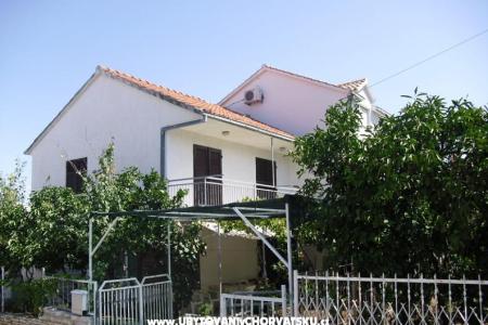 Apartmani Vinka foto 2
