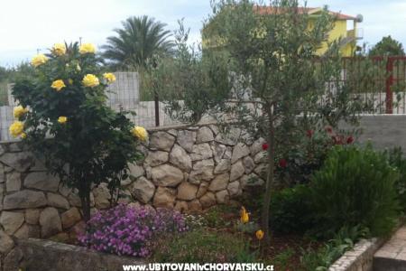 Apartman Kossi foto 3