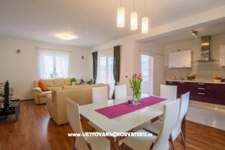 Apartman Pjerina Trogir foto 2