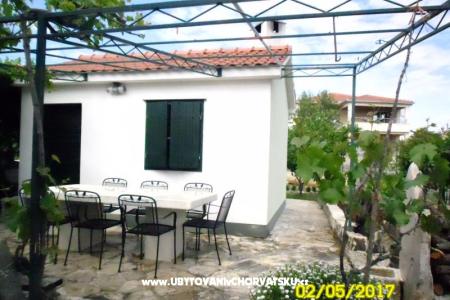 Apartman Tone foto 4