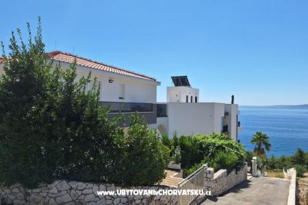 Apartmani Ivan Okrug Gornji foto 2
