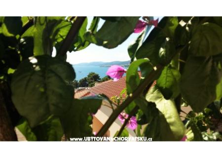 Obiteljski apartman Okrug Donji foto 3