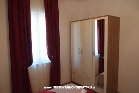 Apartmani Kadulja foto 4
