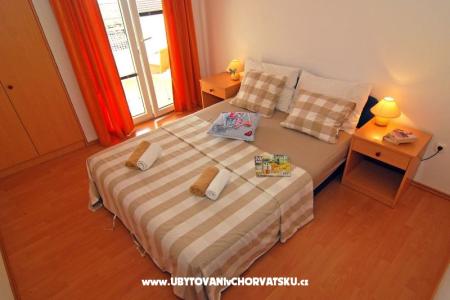 Apartmani Kairos foto 2