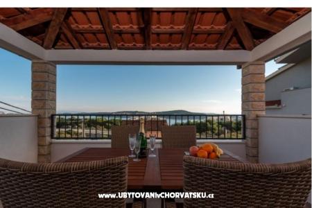 Apartmani Petra foto 3