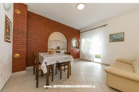 Apartmani & Sobe Marija foto 2