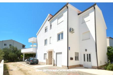 Apartmani Two Lions foto 5