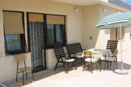 Apartmani Toni foto 3