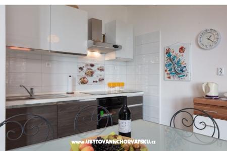 Kuća za odmor Barbara Trogir Hrvatska