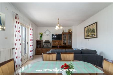 Lola Apartmani foto 4