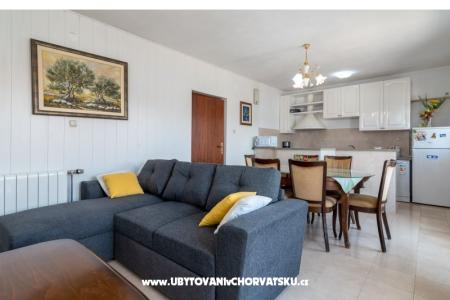 Lola Apartmani foto 5