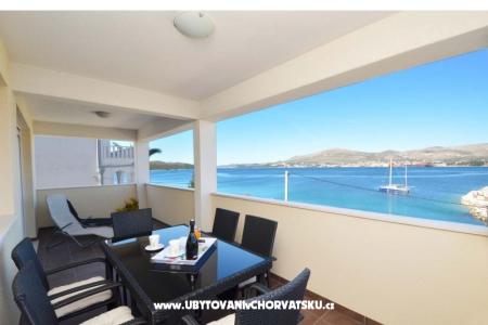 Palm Beach Trogir Hrvatska