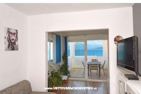 Petra Arbanija Apt foto 3