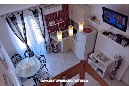 Apartmani Tucepi Jakić foto 2
