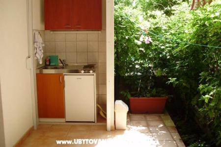 Apartmani Tri palme foto 2