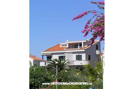 Apartmani Zdenka Čobrnić Tučepi Hrvatska