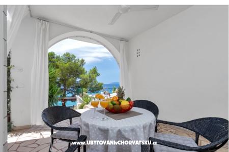 Beachfront Apartman NIVES foto 4