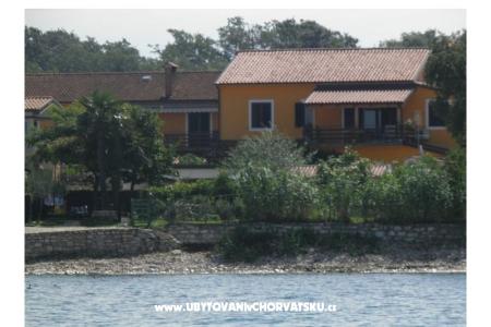 Apartmani Valentina foto 4