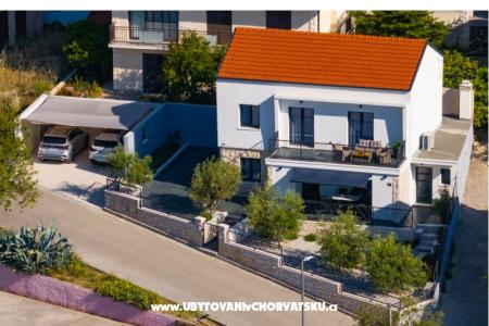 Kuća s pogledom na more Antivo foto 2