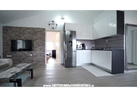 Apartmani 3M Vir foto 2