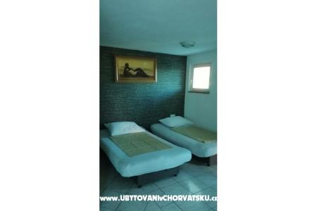 Apartmani Anamaria foto 2