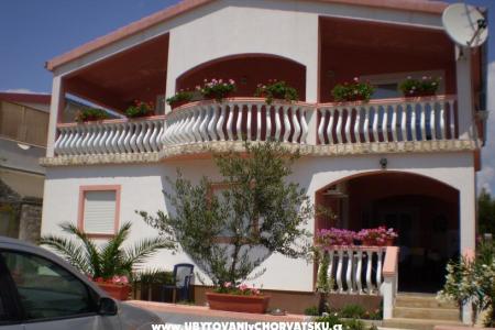 Apartmani Kantoci otok Vir Hrvatska