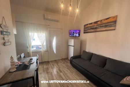 Apartmani Kreć Lozice otok Vir foto 3
