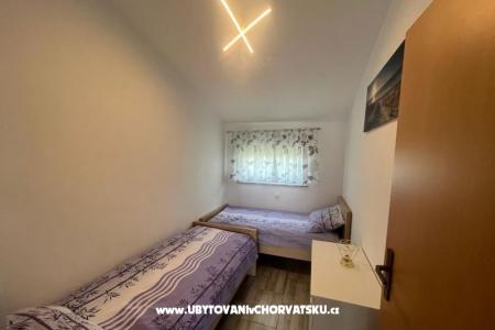 Apartmani Kreć Lozice otok Vir foto 5