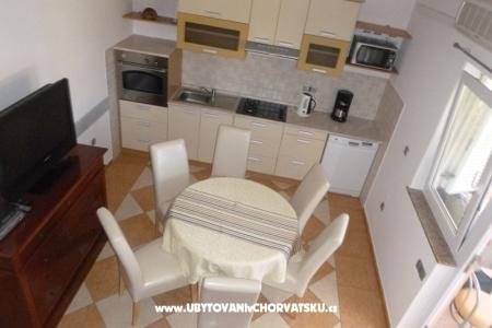 Apartmani Vlašić otok Vir foto 4