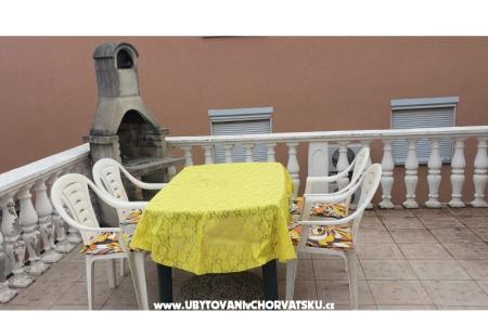 Apartmani Emily foto 2