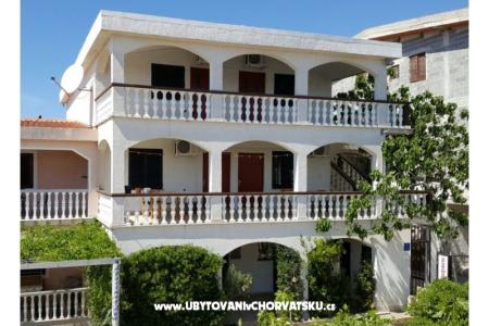 Apartmani Studio foto 2