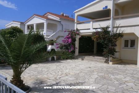 Apartmani Davorka foto 2