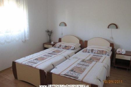 Apartmani Liveric foto 2