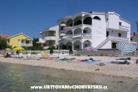 Villa MamaŠČ Barišić otok Vir Hrvatska