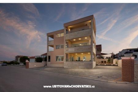 Villa Vista Royal otok Vir Hrvatska